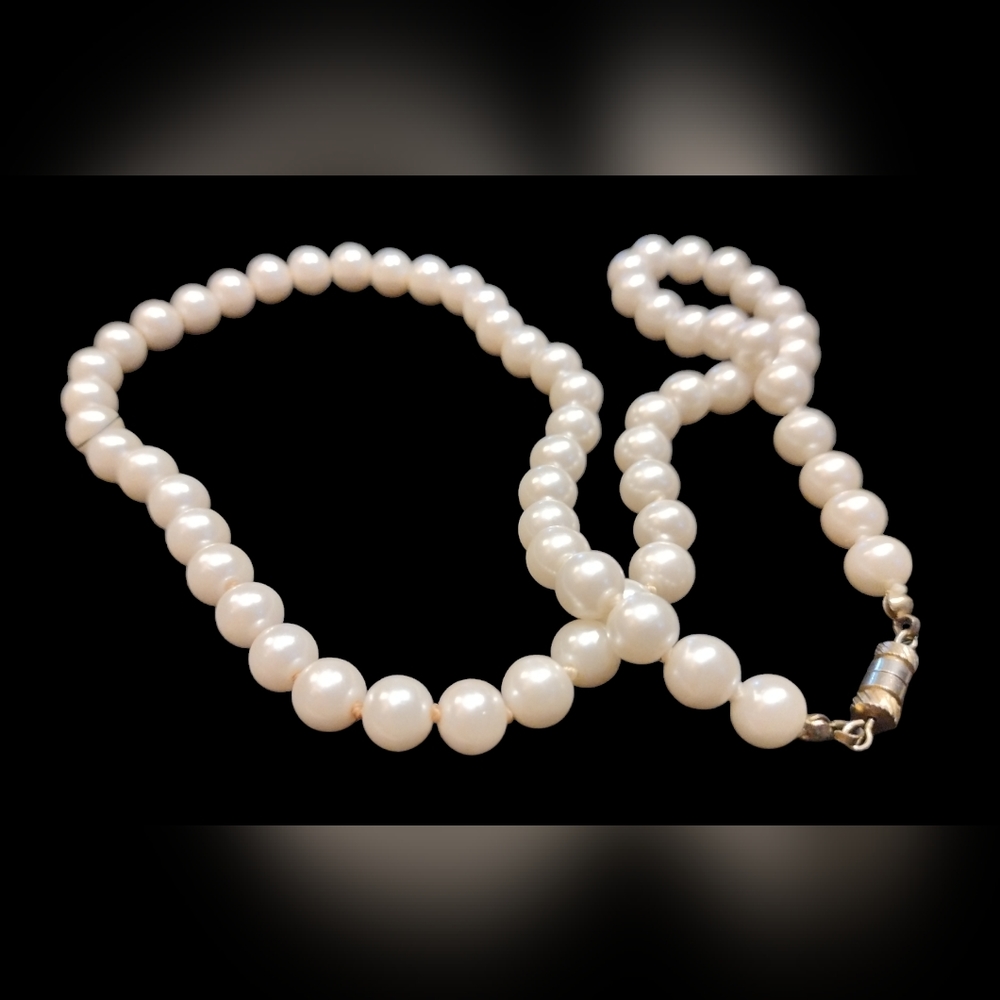 BOGO: Matinee Pearl Necklace